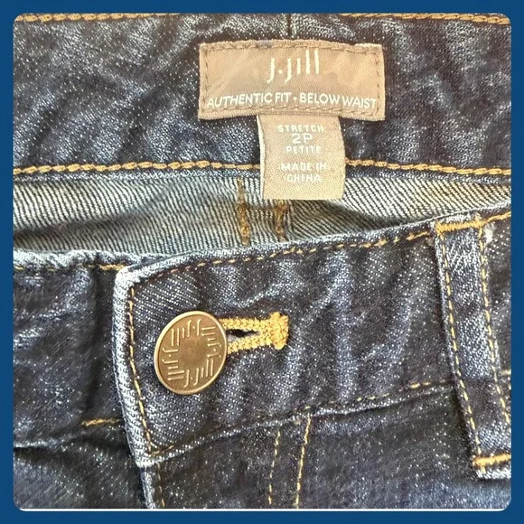 JJill Authentic Fit Below Waist Stretch Petite Dark Wash Denim Jeans 2P - Picture 2 of 3